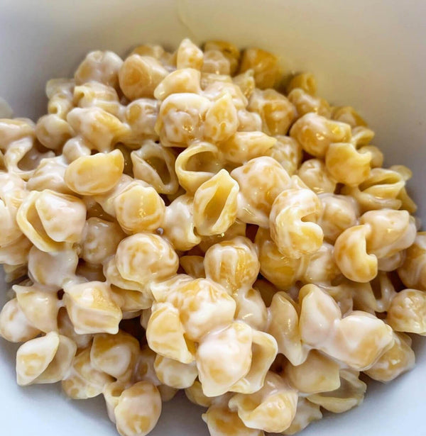 Banza shells with white cheddar