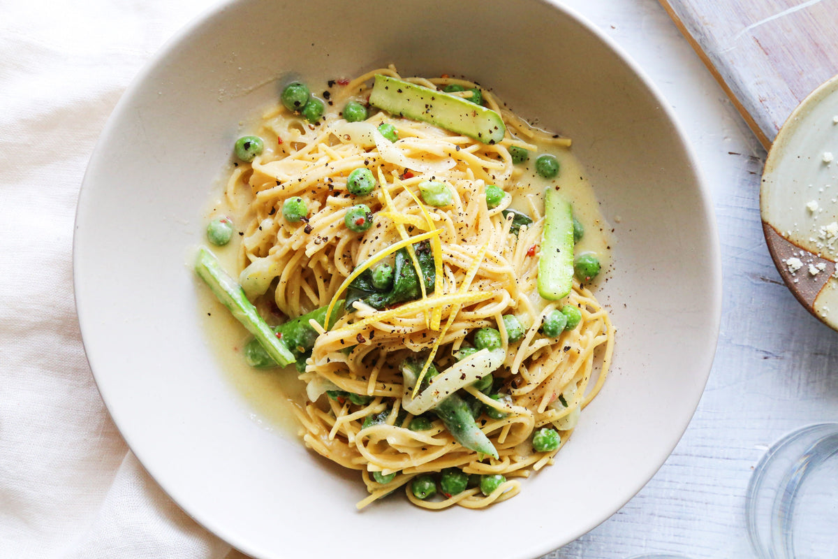 Pasta Al Limone con Guisantes + Espárragos