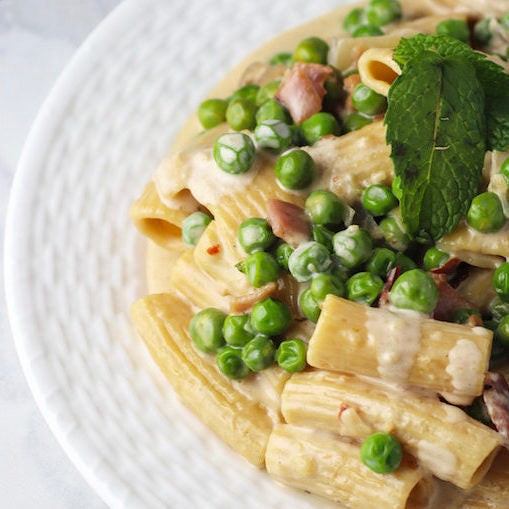 Rigatoni with Prosciutto, Fresh Mint, and Peas