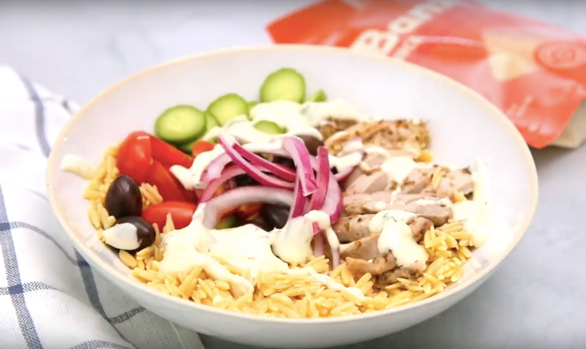 Tazón de arroz mediterráneo con garbanzos Banza 